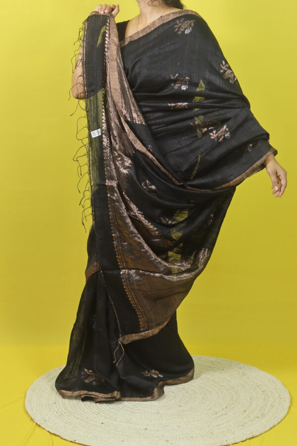 Bird motif black matka silk saree